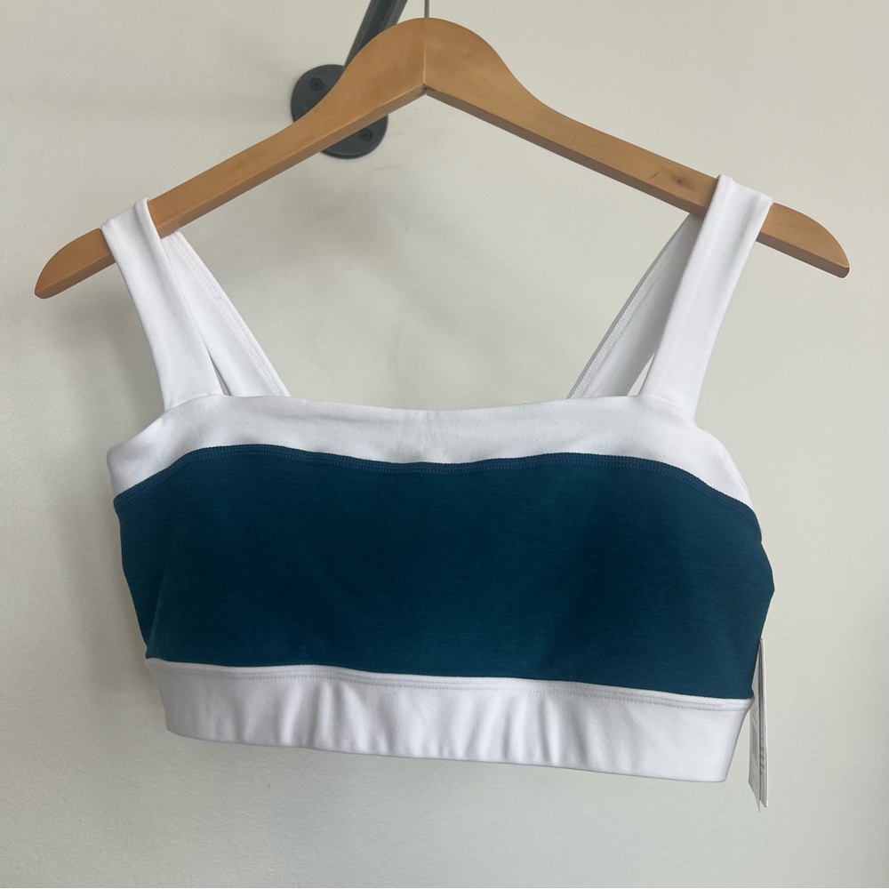 Beyond Yoga White and Teal Crop Top